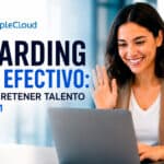 Nuevo colaborador completando su proceso de onboarding digital efectivo desde una tablet en su primer día de trabajo