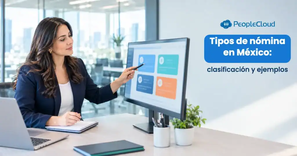 Gerente de nómina revisa en su monitor los distintos tipos de nómina de la empresa